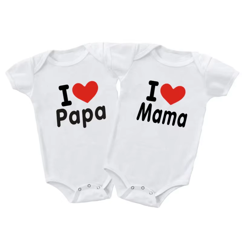 T-shirt barboteuse amusant « I Love Mama & Papa » pour bébé