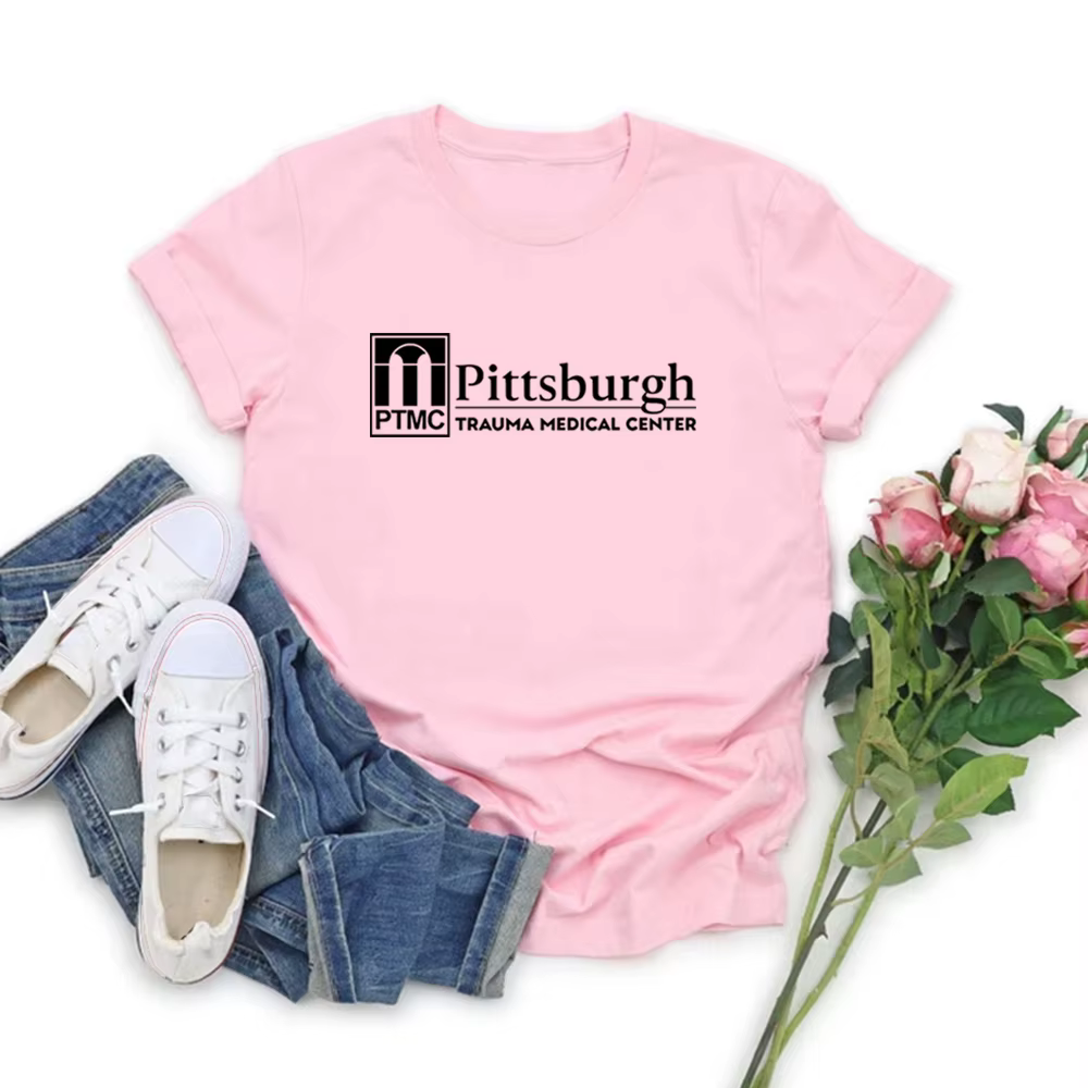 T-shirt unisexe à manches courtes avec image du centre médical de traumatologie de Pittsburgh