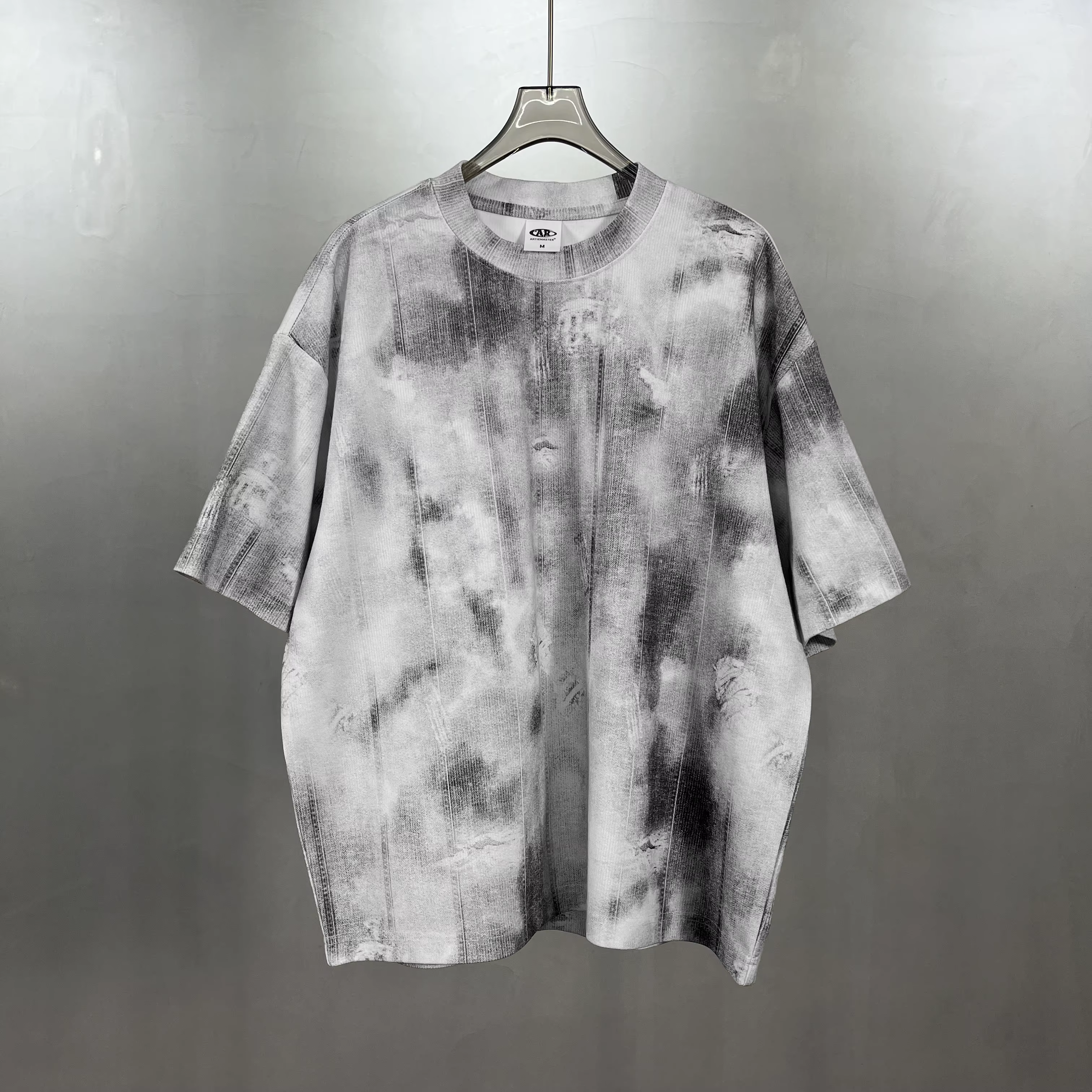 Nouveau T-shirt rétro noir à motif floral style photocopy 2026