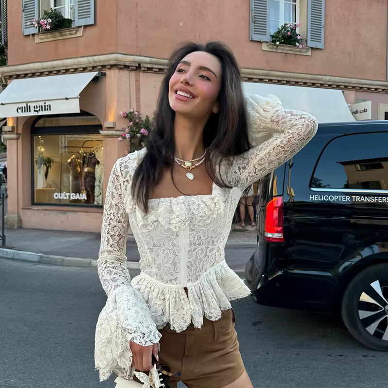 T-shirt rétro en dentelle pour femmes