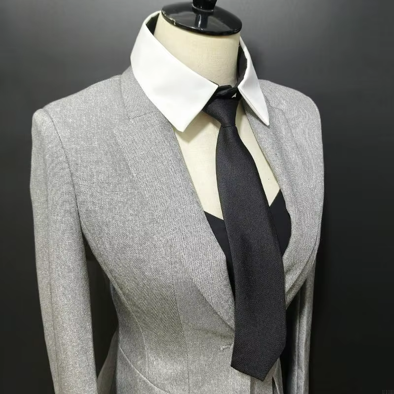 Chemise à mode fausse col avec une cravate pour le collier détachable des femmes