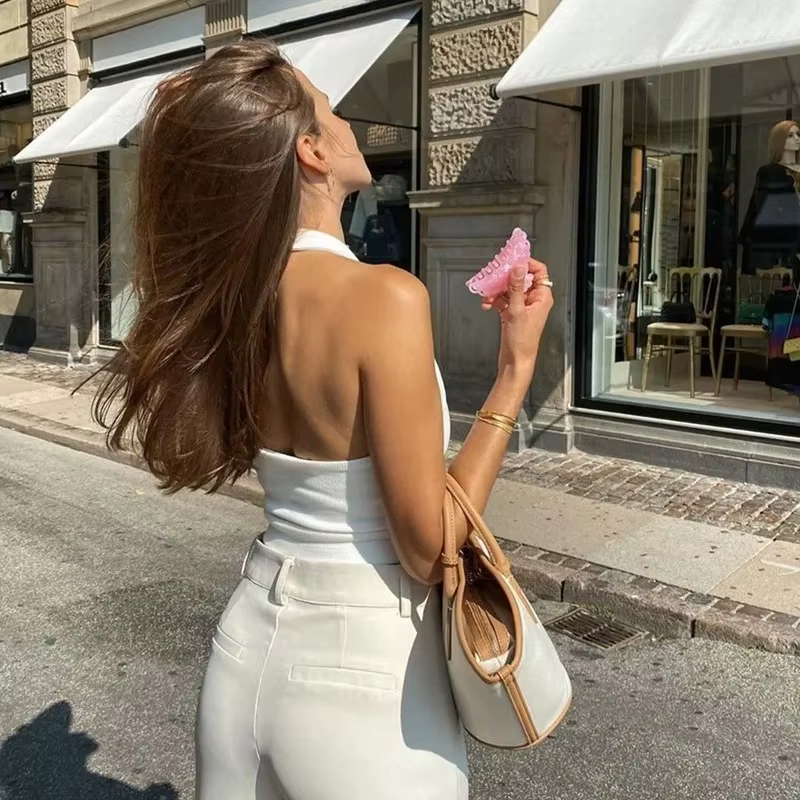 Débardeur blanc sexy dos nu pour femme