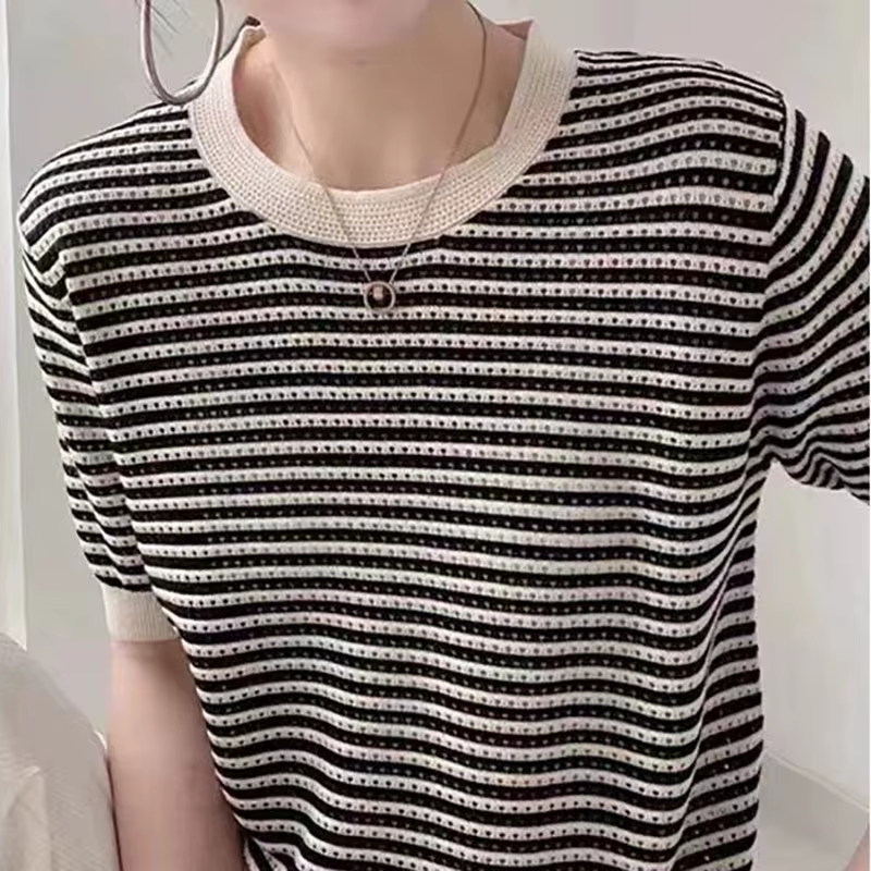 T-shirt Pour Femmes Tricoté Évider Mince Rayé