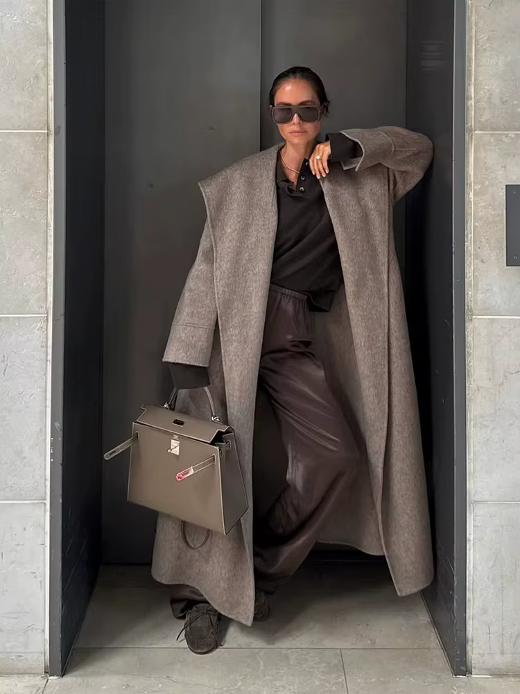 Manteau en laine chic à col marin et lacets