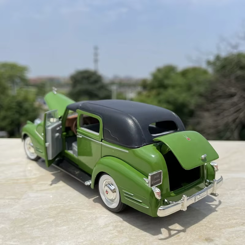 1:30 classique vieille voiture alliage Luxy modèle