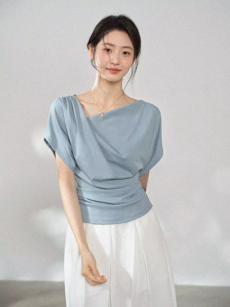 T-shirt drapé à col drapé pour femme, haut à manches chauve-souris, taille cintrée, élégant, doux, tenue décontractée d'été, style chic pour femme
