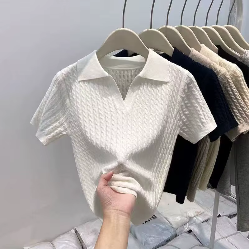 T-shirt à manches courtes en tricot pour femmes