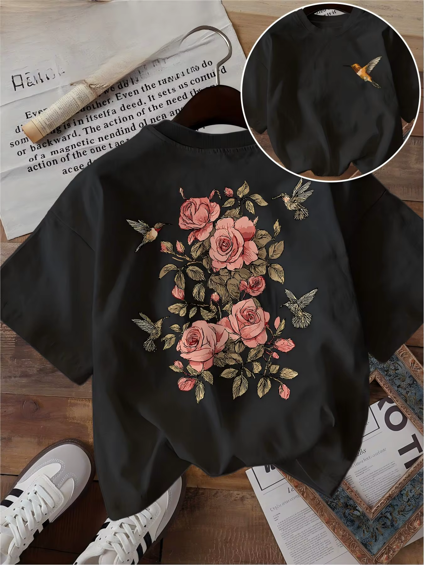 T-shirt vintage rose à motif floral d'oiseau-colibri amusant