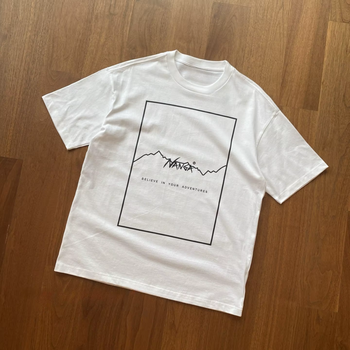 Nouveau T-shirt ample en coton épais NAGA ECO HYBRID BOX LOGO 2026ss