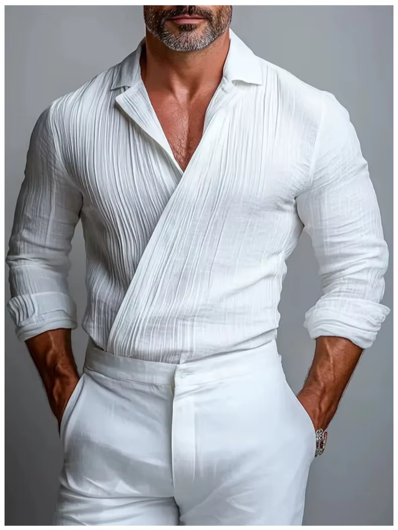 Chemise ajustée à col en V pour homme