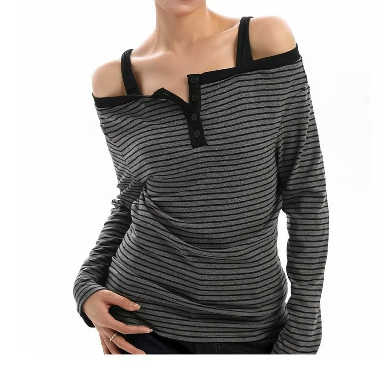 T-shirt rayé à une épaule et manches longues