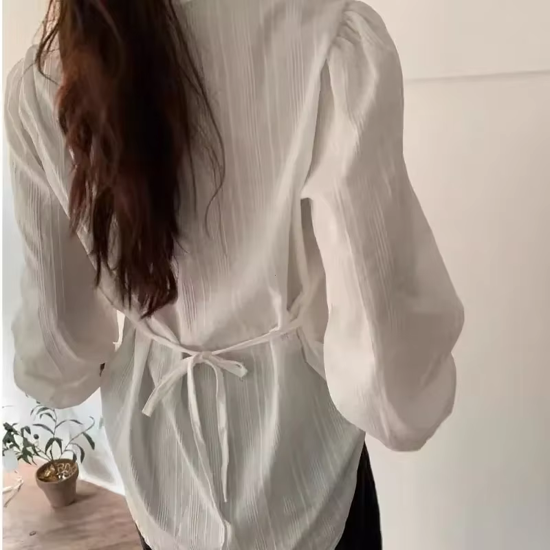 Chemise élégante à manches longues pour femmes