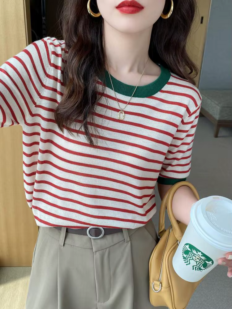 T-shirt décontracté à rayures pour femme