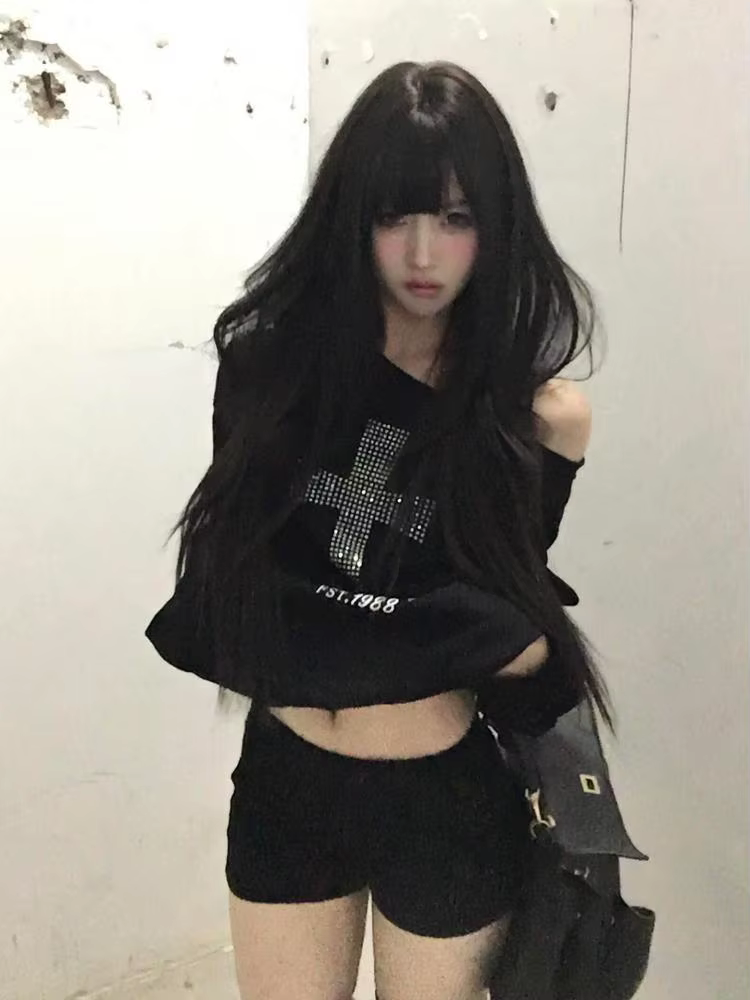 Sweat-shirt à capuche noir à manches longues pour femme