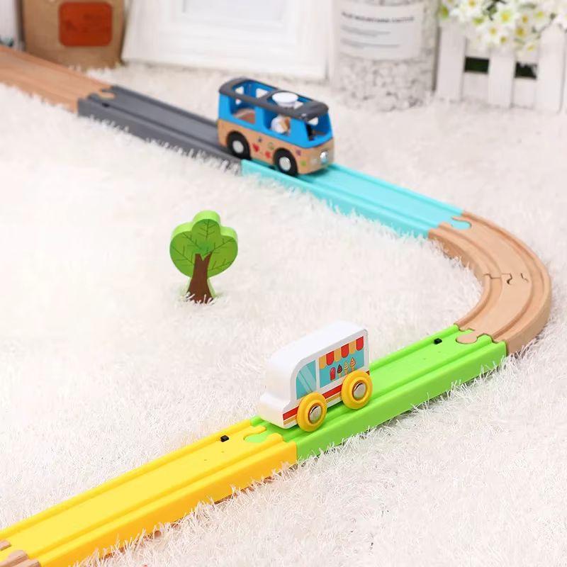 Nouveaux toutes sortes de pistes en bois et plastique, accessoires, pont incurvé, adaptés aux pistes de Train en bois de marque, jouets ferroviaires pour enfants, cadeaux