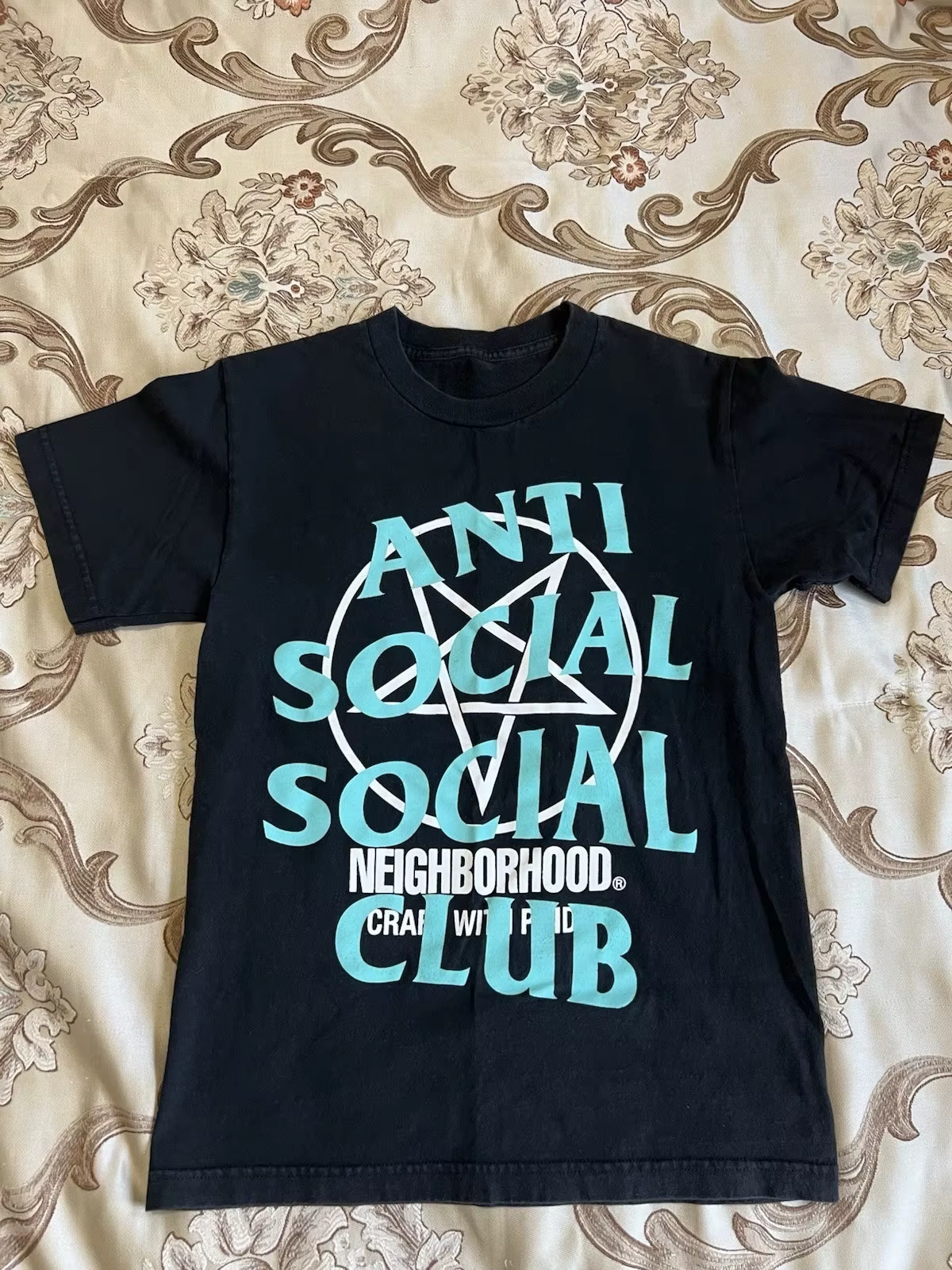 T-shirt décontracté noir et bleu Anti Social Club