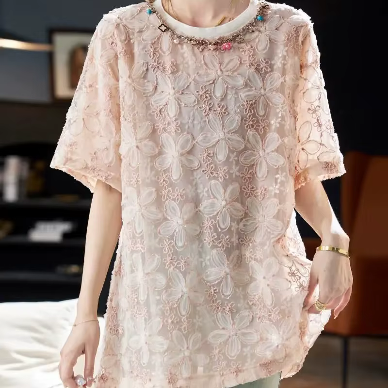 T-shirt ample brodé floral pour femme