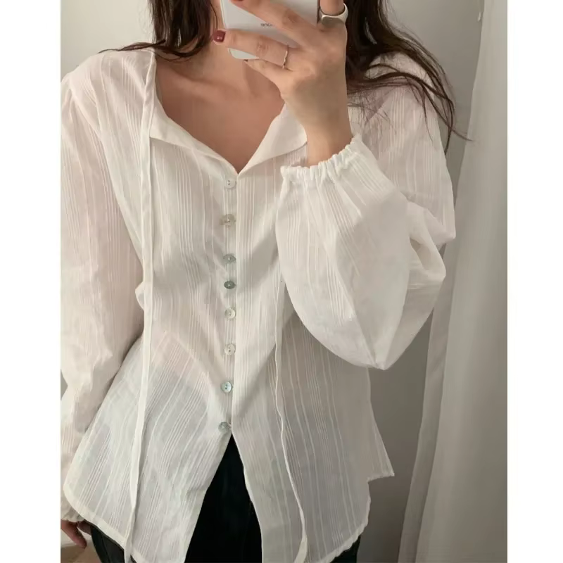 Chemise élégante à manches longues pour femmes