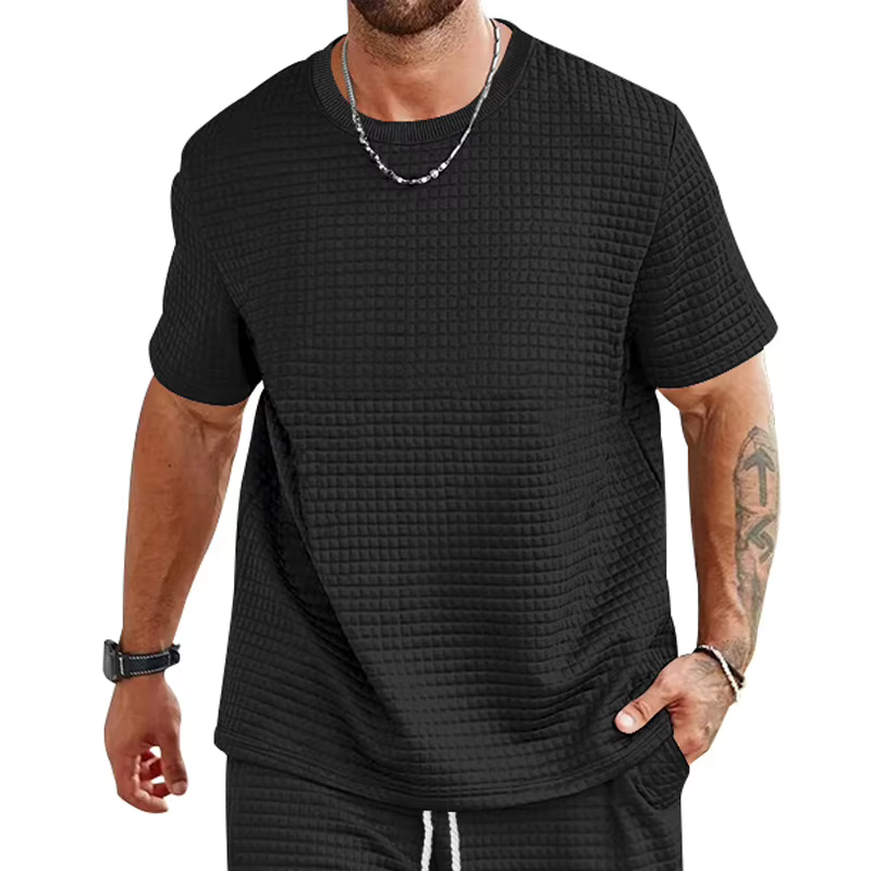 Nouveau T-shirt à manches courtes uni à col rond et petits carreaux pour homme