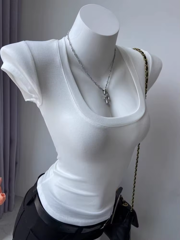 T-shirt moulant fin à col en U en modal pour femme SYsYouthfully