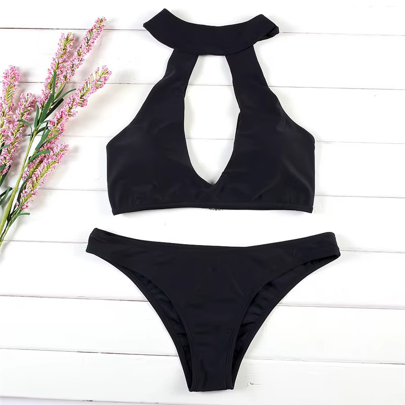 Ensemble bikini noir à découpes, haut à col montant ajouré et bas taille basse échancré, maillot de bain deux pièces pour femme, tenue de plage