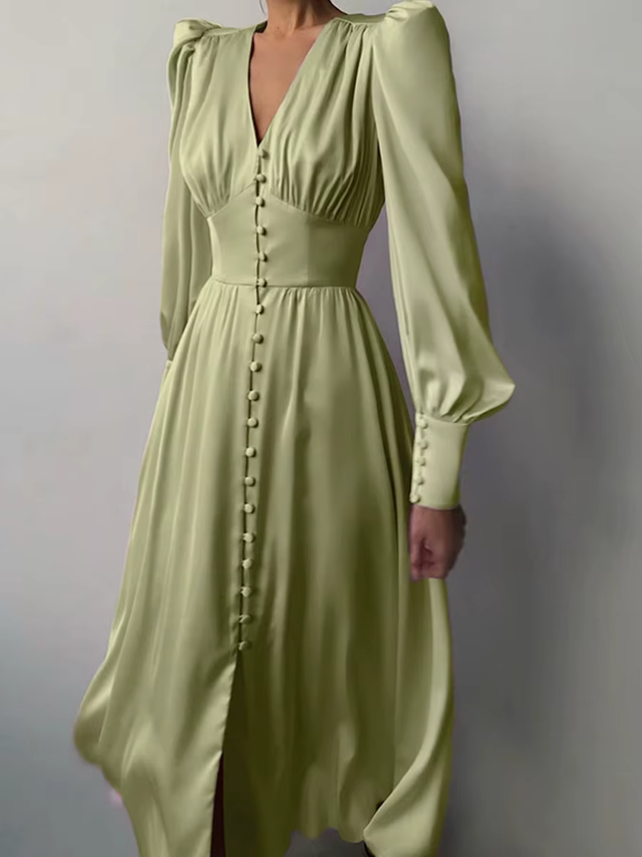 Robe de soirée élégante en satin