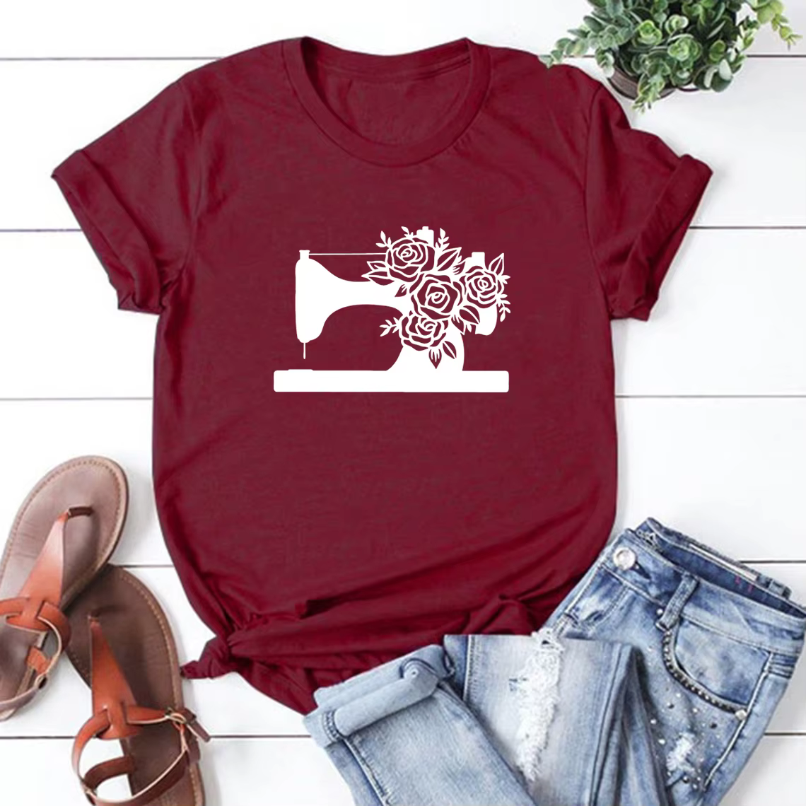 T-shirt fantaisie de couturière pour femme