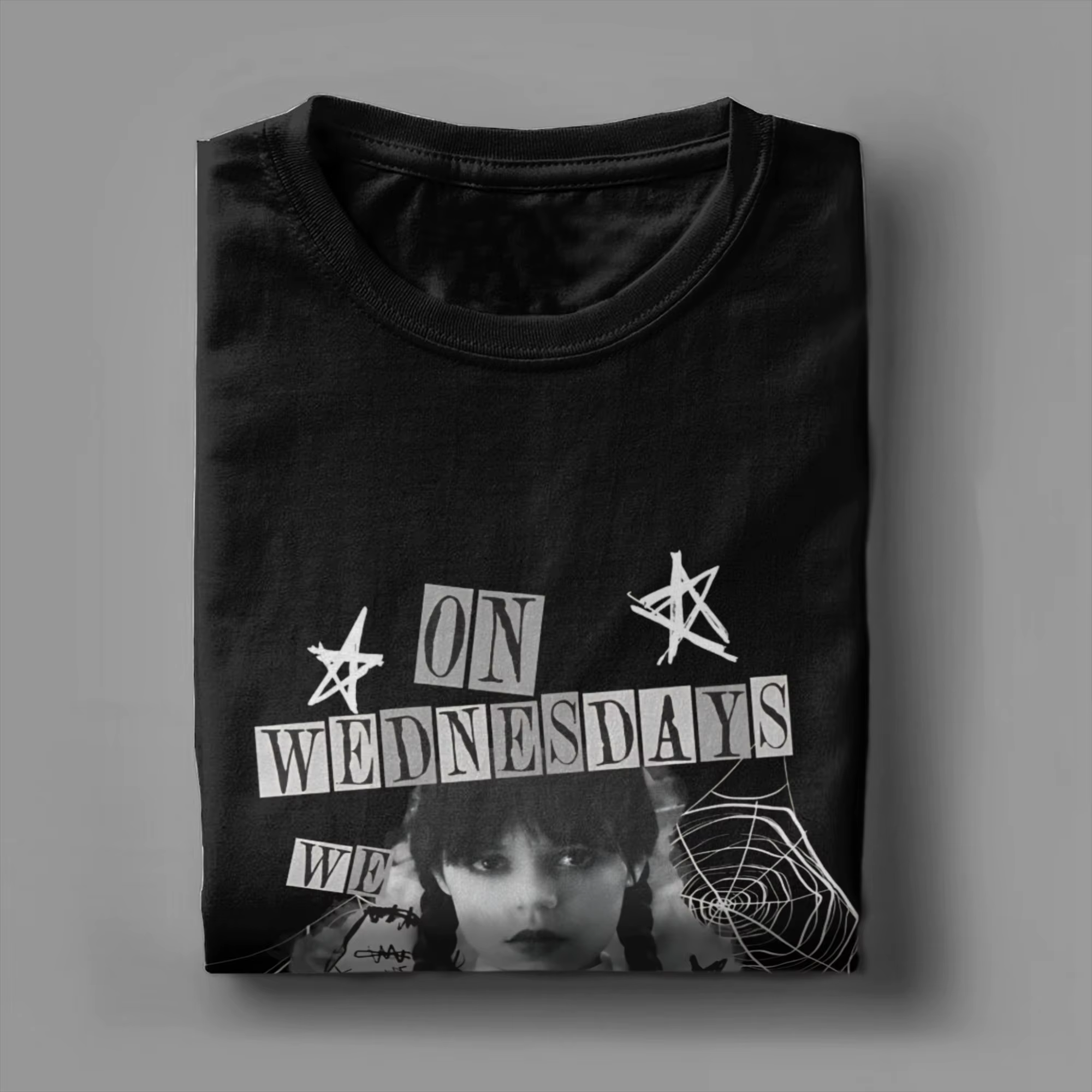 T-shirts noirs pour hommes
