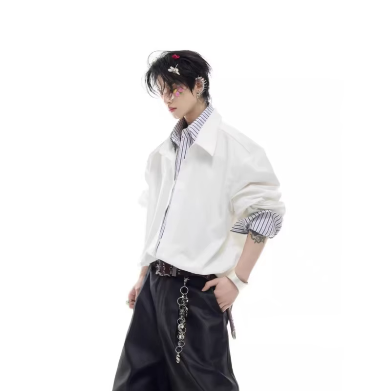 Chemise surdimensionnée pour homme avec col et poignets contrastés à rayures