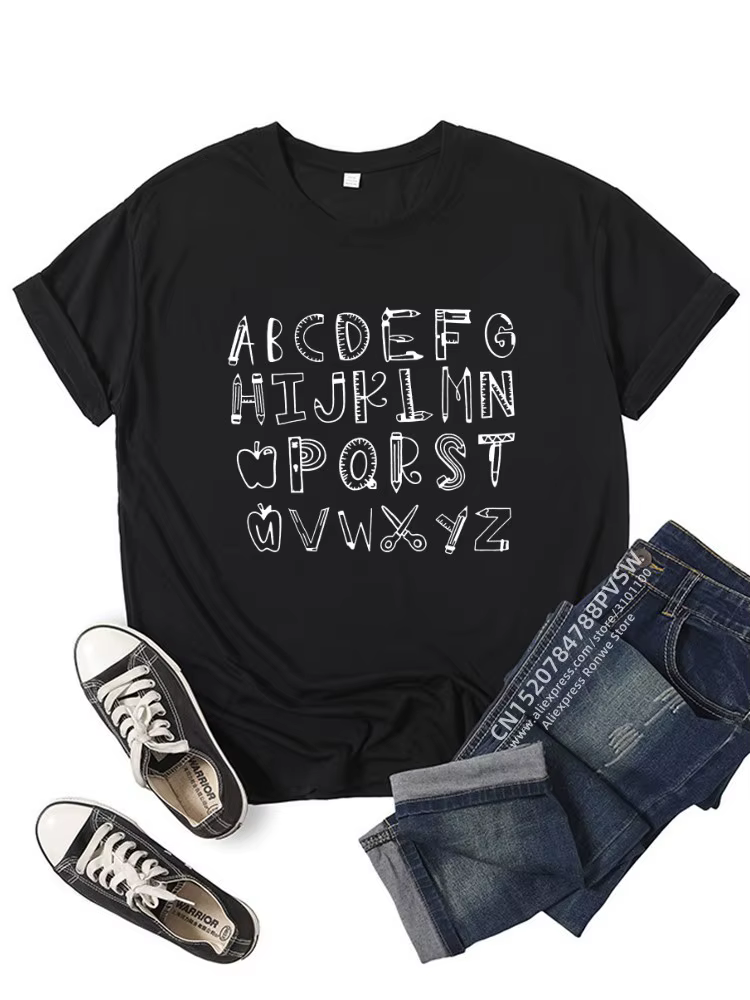 T-shirt graphique alphabet pour femme