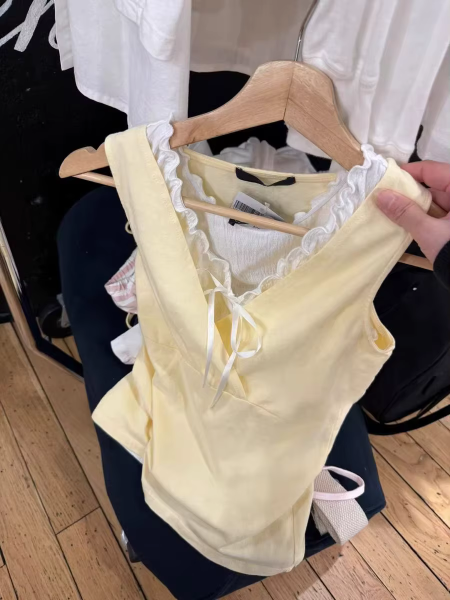 Jaune mince col en v débardeur femmes été décontracté Simple coton sans manches gilet propre fille Preppy Style doux basique Camis OOTD nouveau