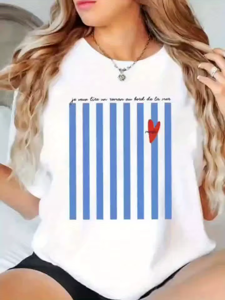 T-shirt d'été imprimé à motif rayé bleu clair pour femmes