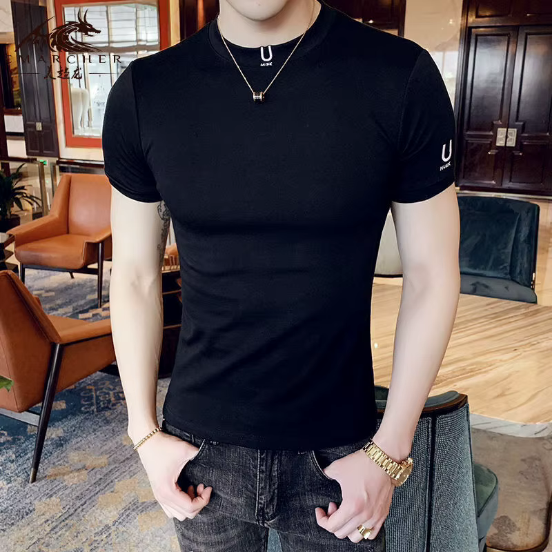 T-shirt noir pour homme