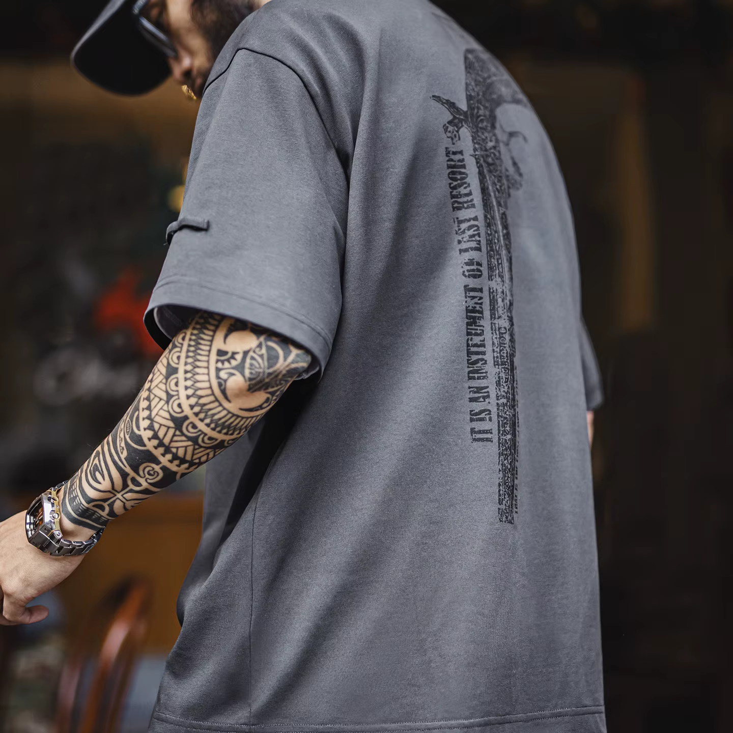 T-shirt en tricot imprimé col rond style rétro américain pour homme Maden