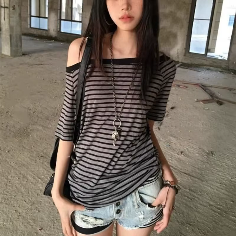 T-shirt rayé pour femmes