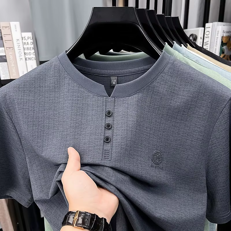T-shirt à col Henley pour homme avec petit logo