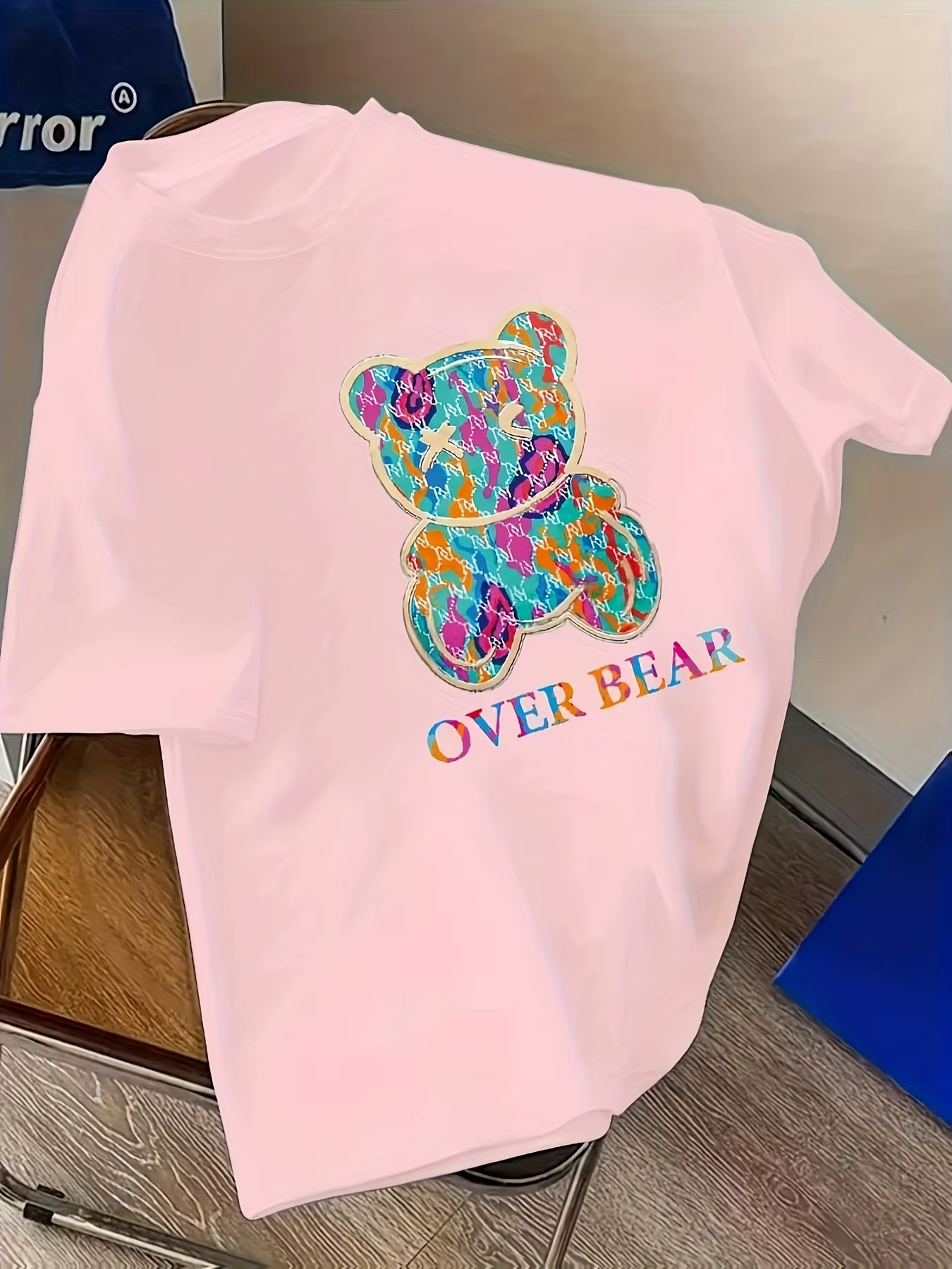 T-shirt pour homme en coton 100% doux de qualité supérieure avec imprimé ours graffiti coloré "Over Bear"