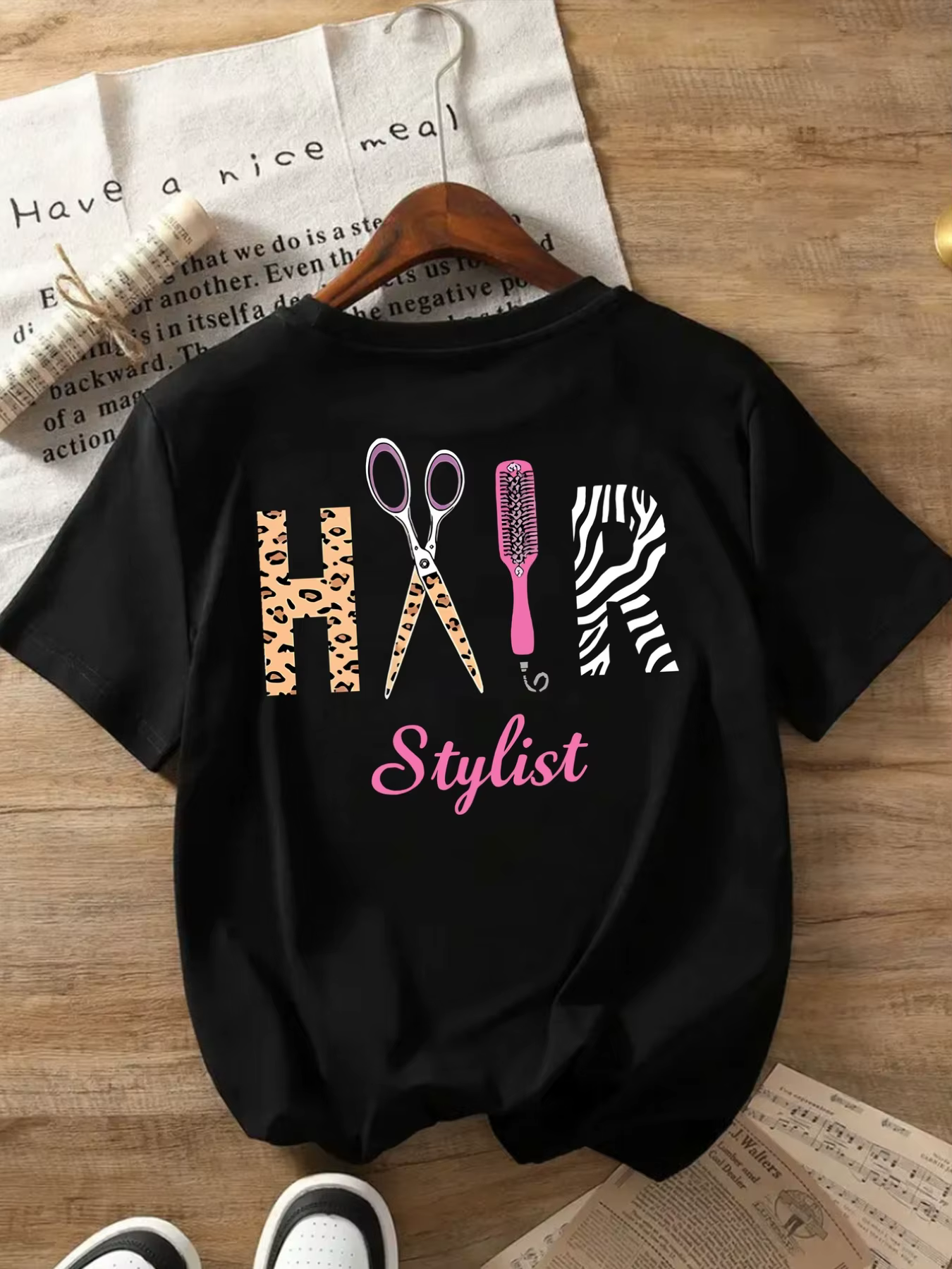 T-shirt graphique pour femme