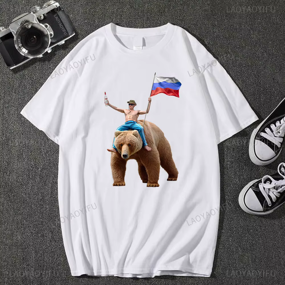Classique poutine Vodka ours homme russe coton t-shirt Vladimir