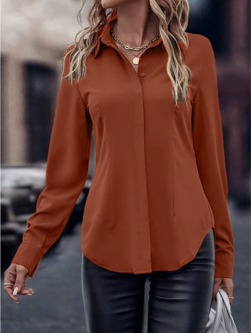 Chemise à manches longues à col boutonné bordeaux pour femmes Coupe ajustée Blouse en satin Haut décontracté de bureau