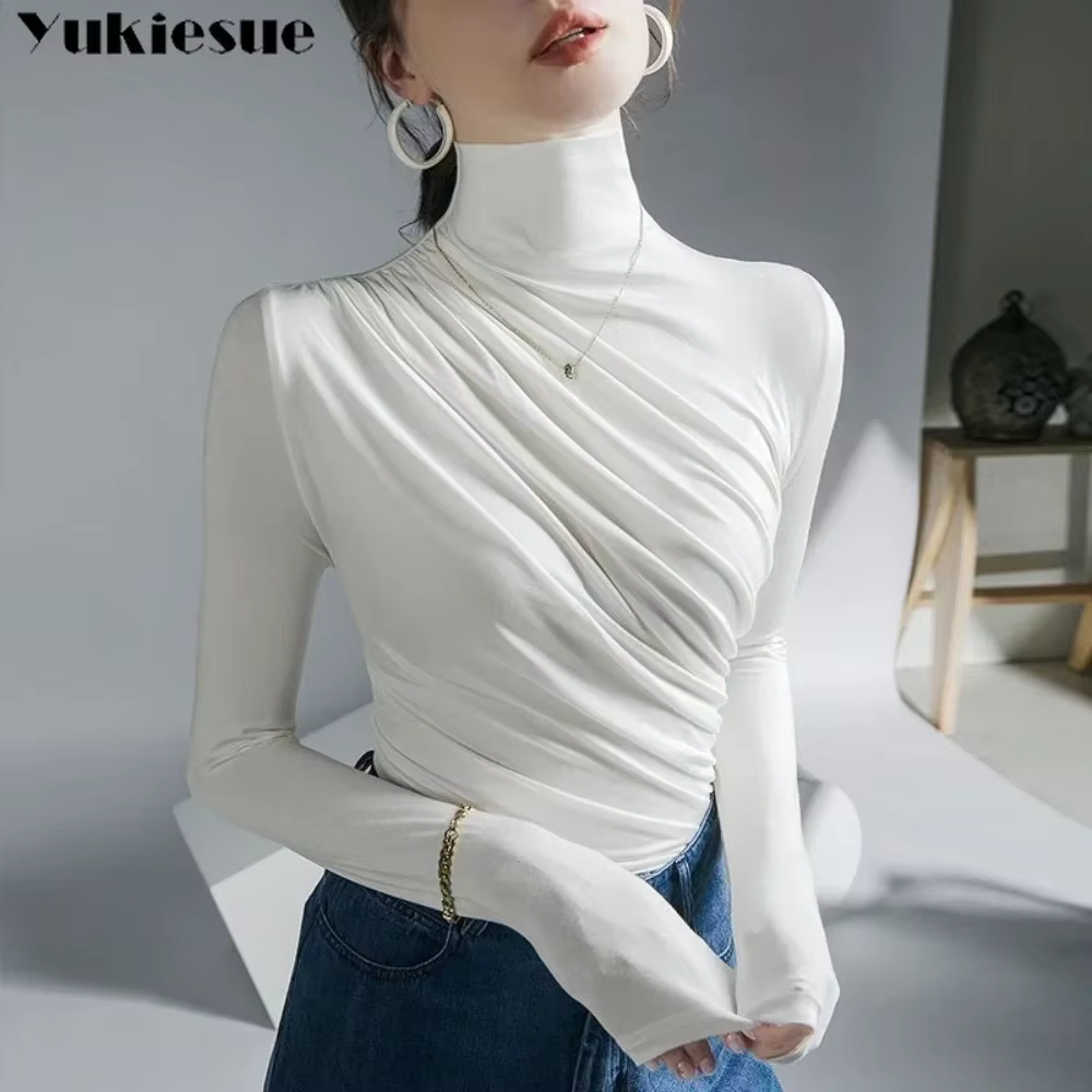 T-shirt extensible plissé à col roulé pour femme