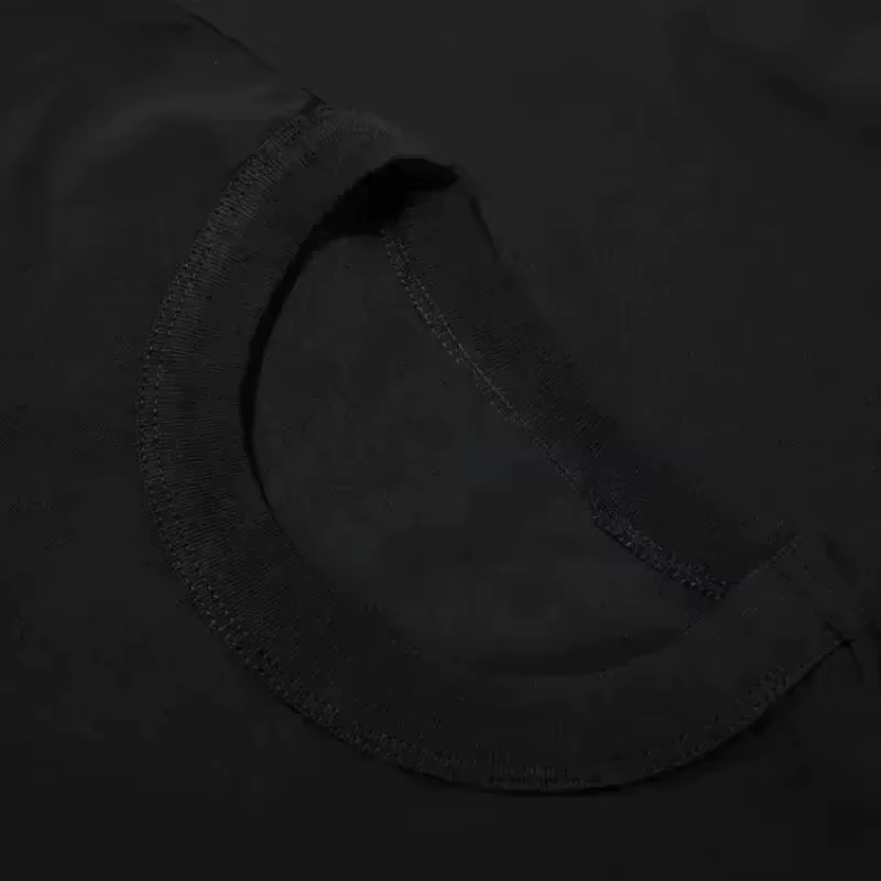 T-shirt gris carbone neutre avec imprimé épais Blondie, style rétro Blondie