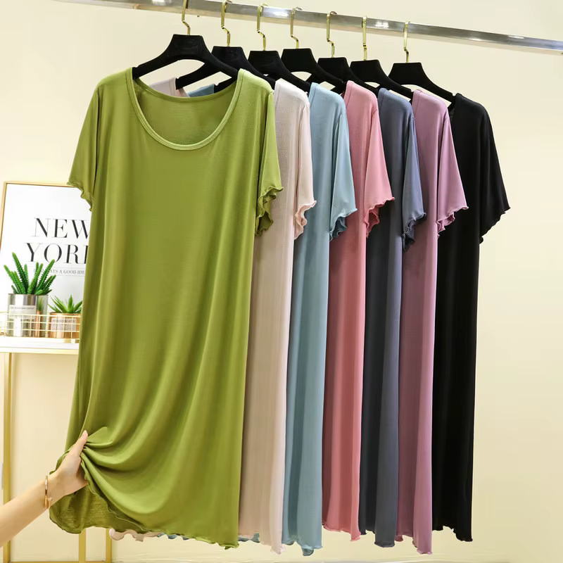 Robe de nuit décontractée à manches courtes pour femme