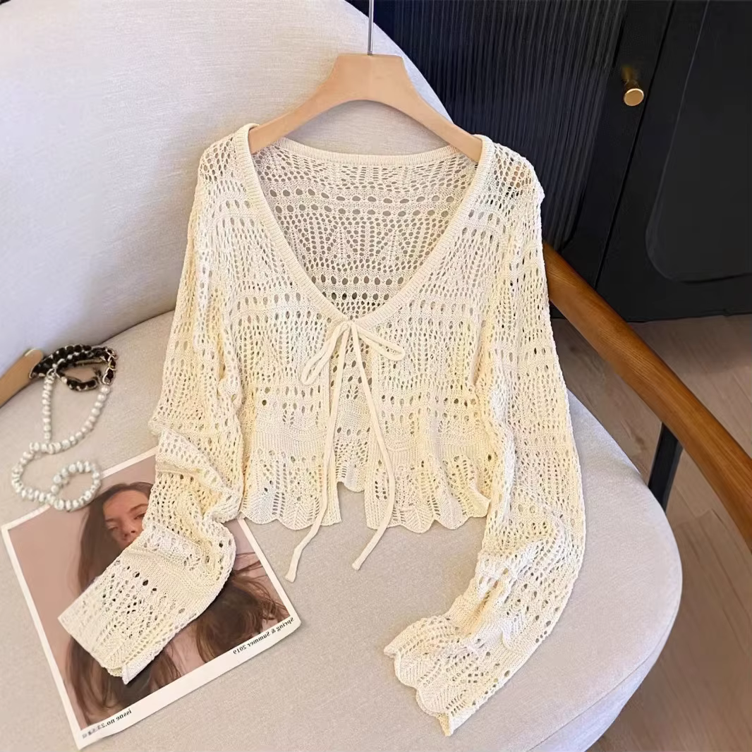 Cardigan en tricot crocheté pour femme