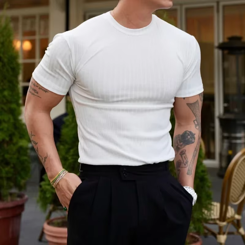 T-shirt de fitness pour hommes