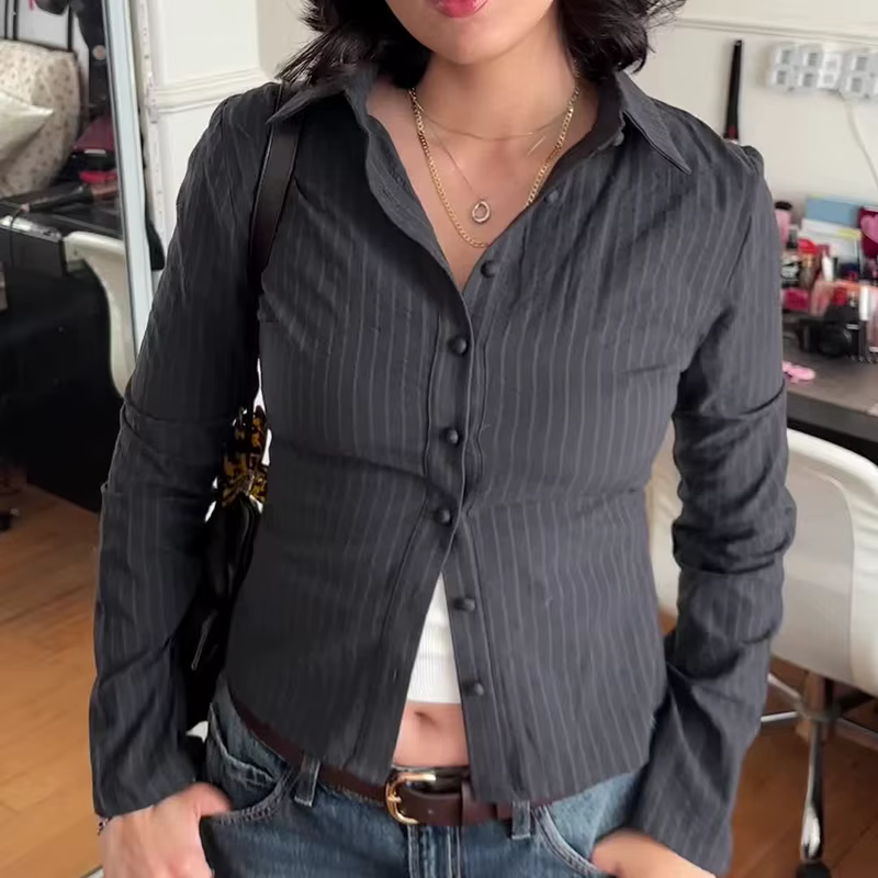 Femmes col à revers col en V ajusté chemises à fines rayures bureau dame boutonné T-shirt Vintage Preppy Coquette Blouse Y2k hauts courts