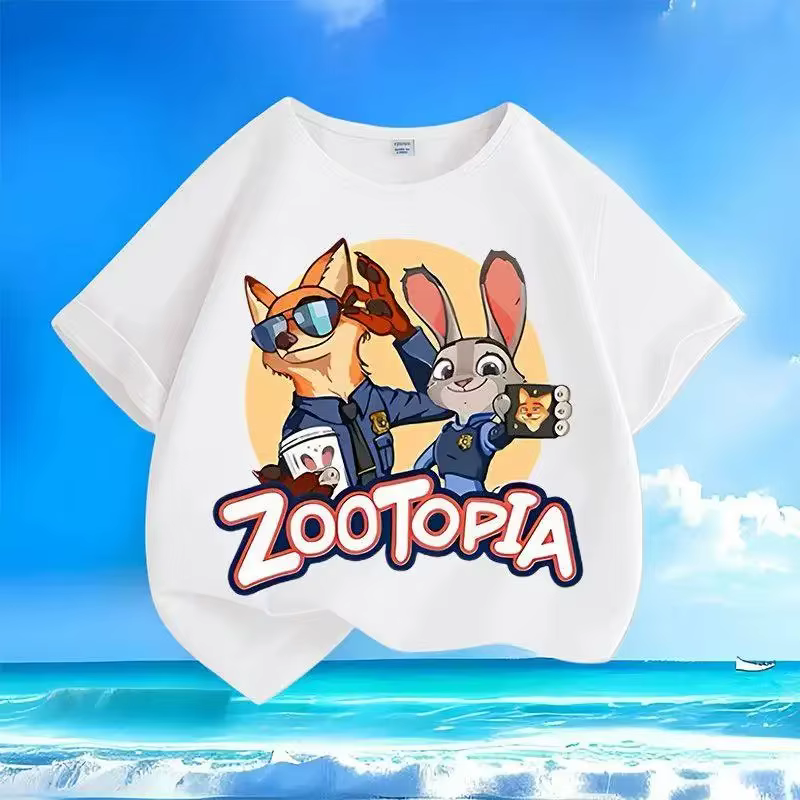 T-shirt à manches courtes pour enfants de petite à moyenne taille