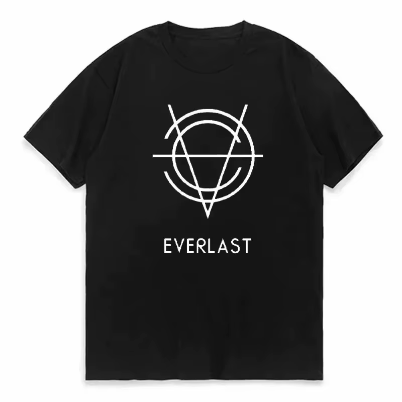 T-shirt classique avec logo de la célèbre marque de sports de boxe et de combat