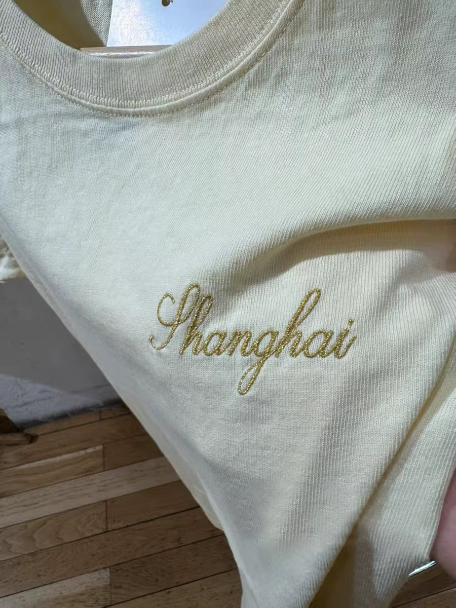 Lettre broderie jaune T-shirt femme été col rond manches courtes coton t-shirts décontracté doux Preppy Style mignon