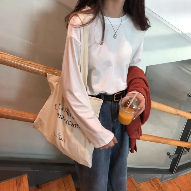 T-shirt à manches longues style Hong Kong pour femme